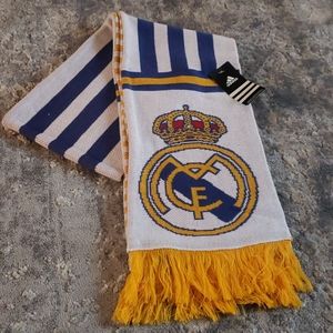 Adidas Real Madrid Reversible scarf